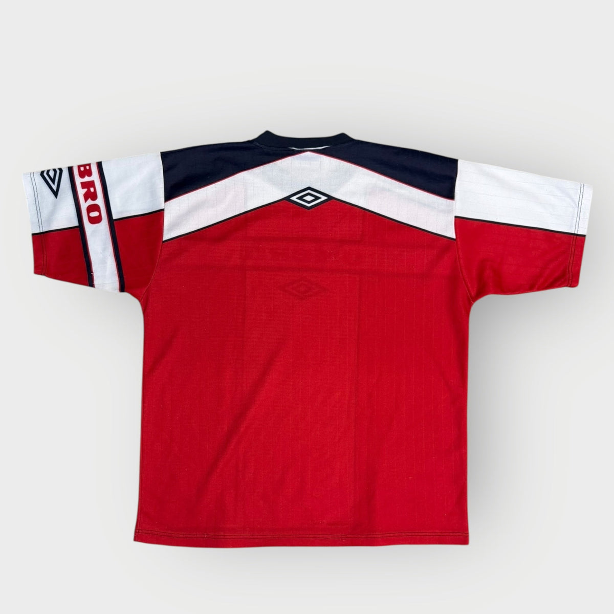 Vintage Umbro Sport T-Shirt (M)