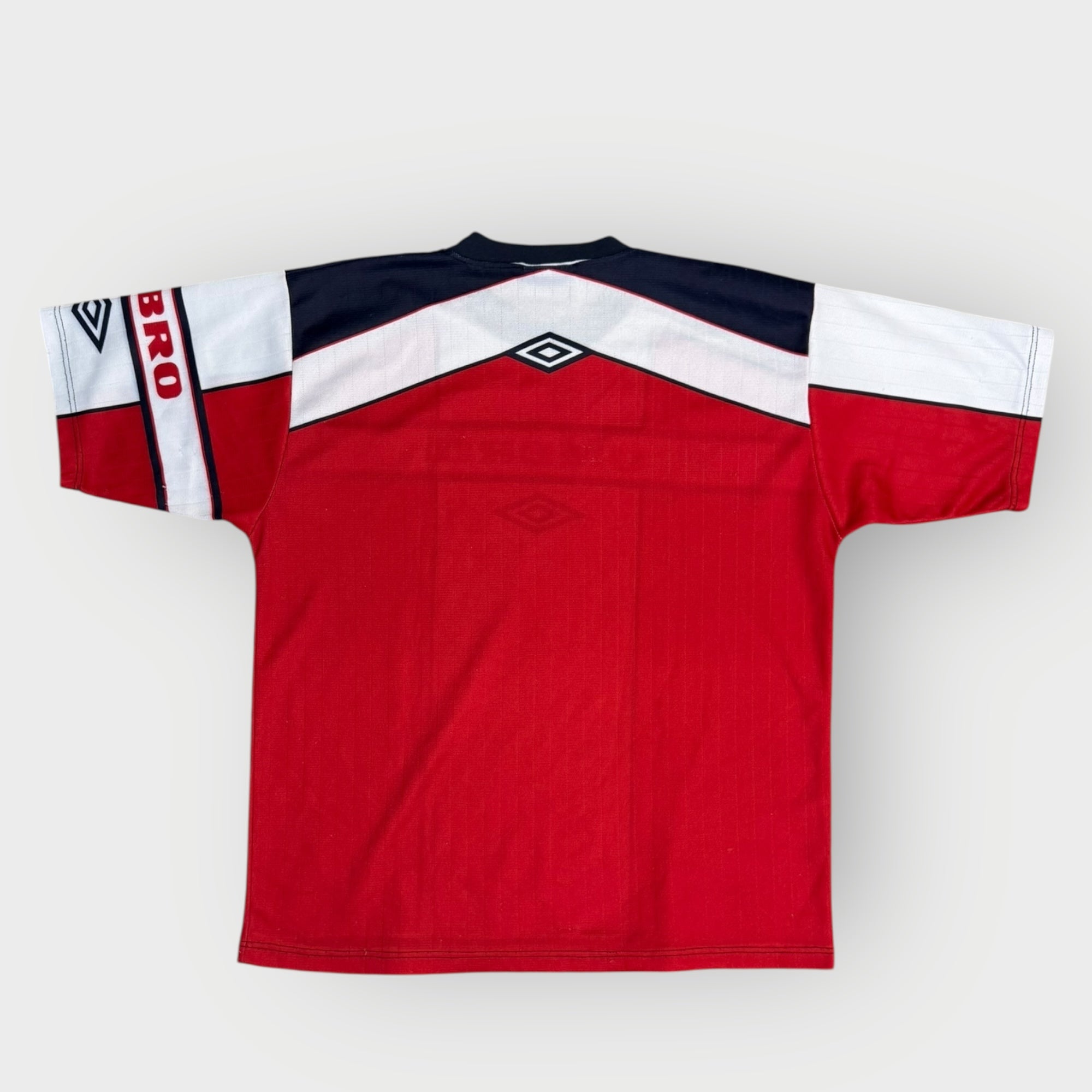 Vintage Umbro Sport T-Shirt (M)