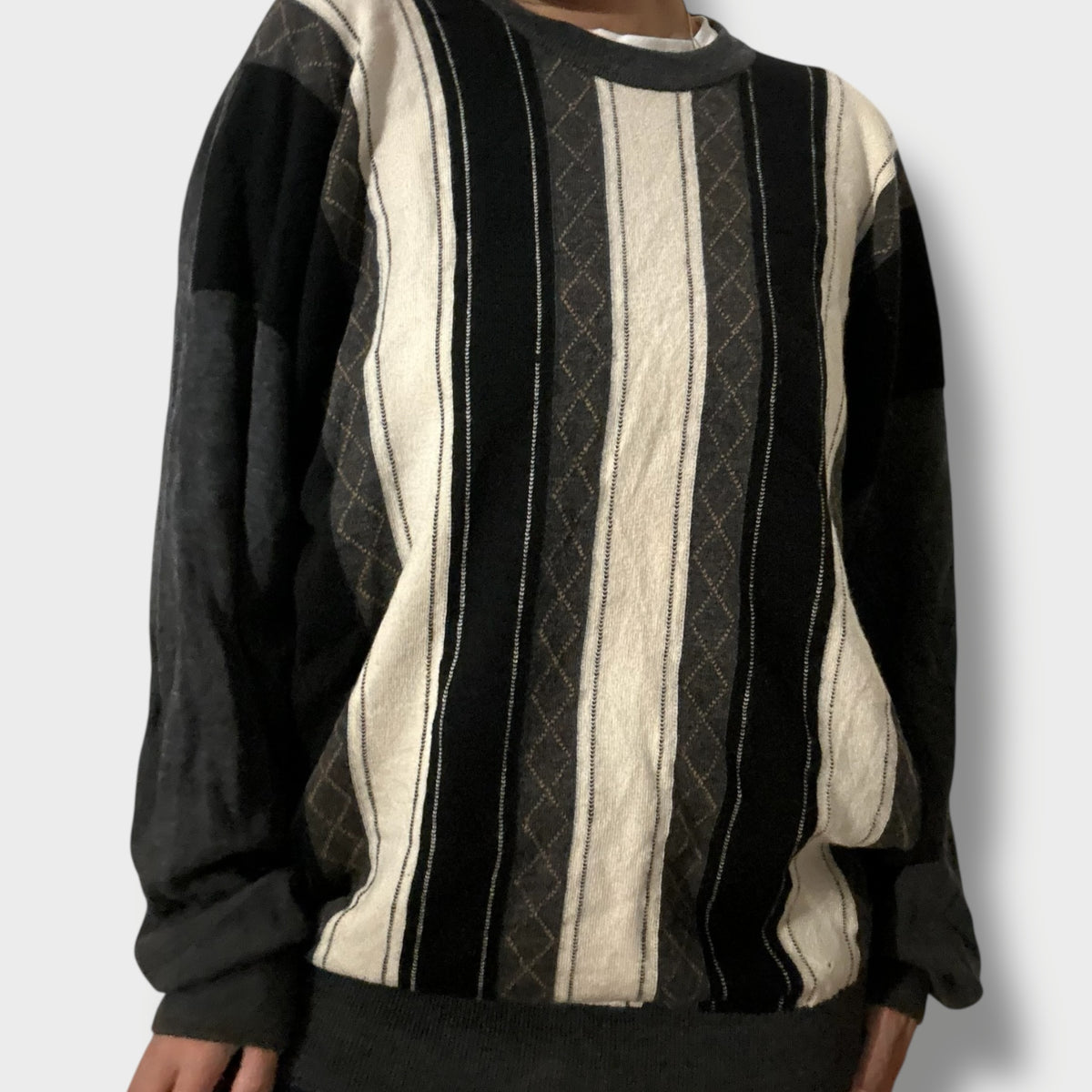 Retro Wollpullover 90s Style, oversized fit, beige-schwarz Muster