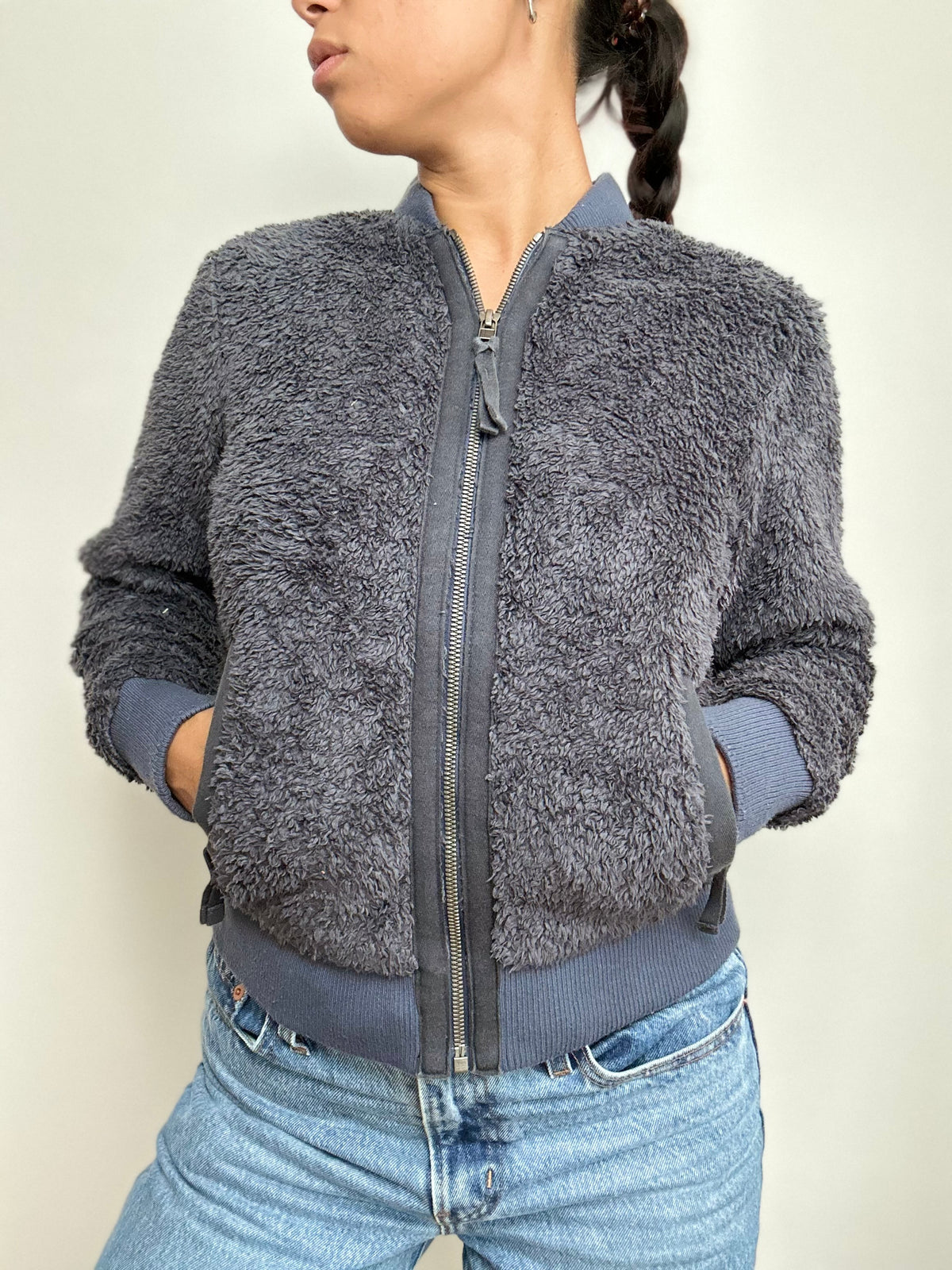 Patagonia Vintage Fleecejacke – leichte anthrazitfarbene Jacke XS mit modernem Schnitt