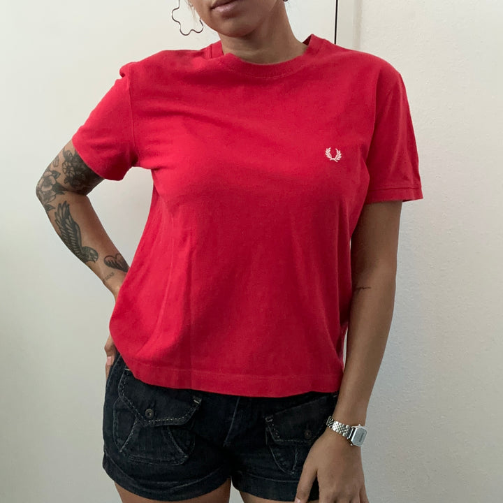 FRED PERRY T-SHIRT