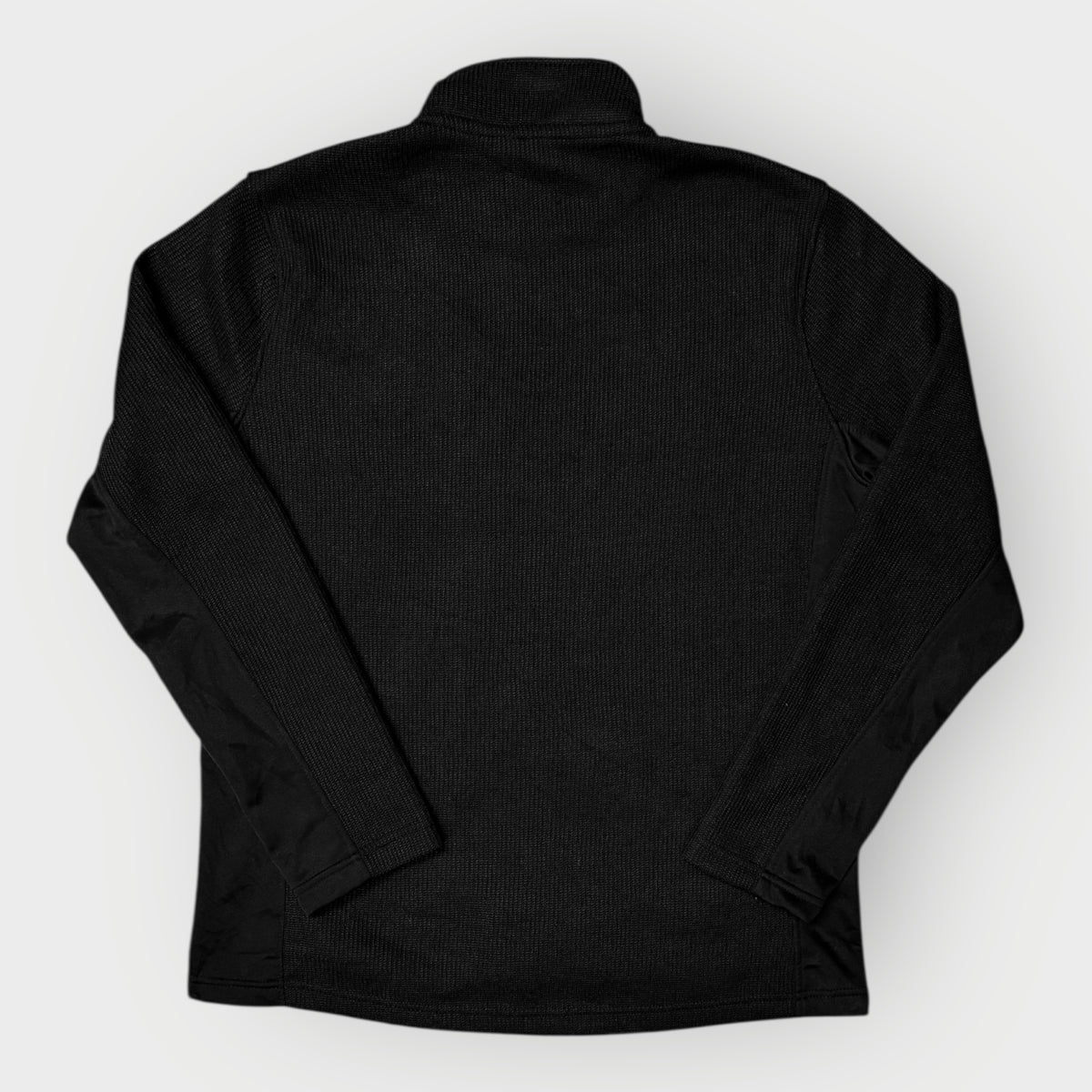 Rückseite Chaps Vintage Fleecejacke Schwarz – Retro Mode Zürich