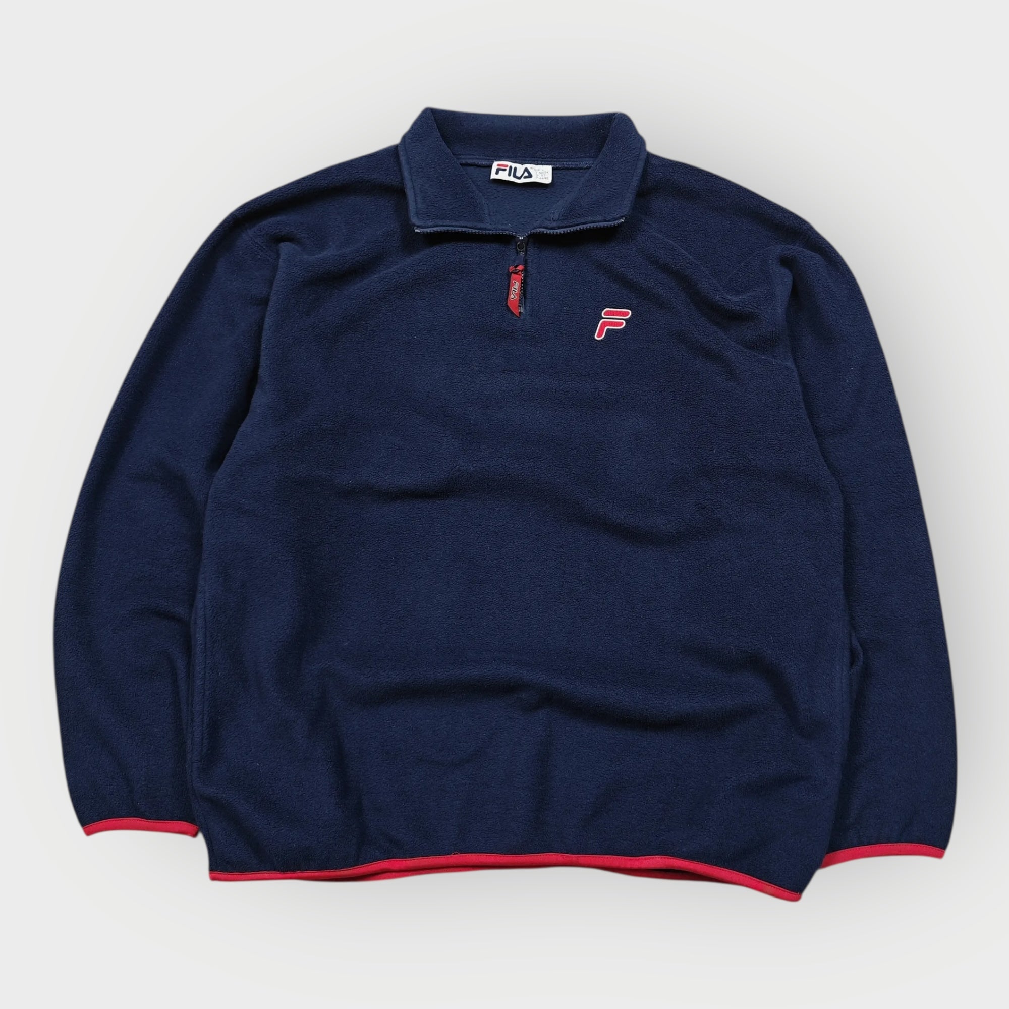 Vintage FILA Fleece in Navy mit rotem Logo, Grösse L
