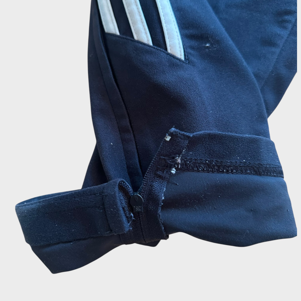 Adidas Sporthose mit Reissverschluss (L)