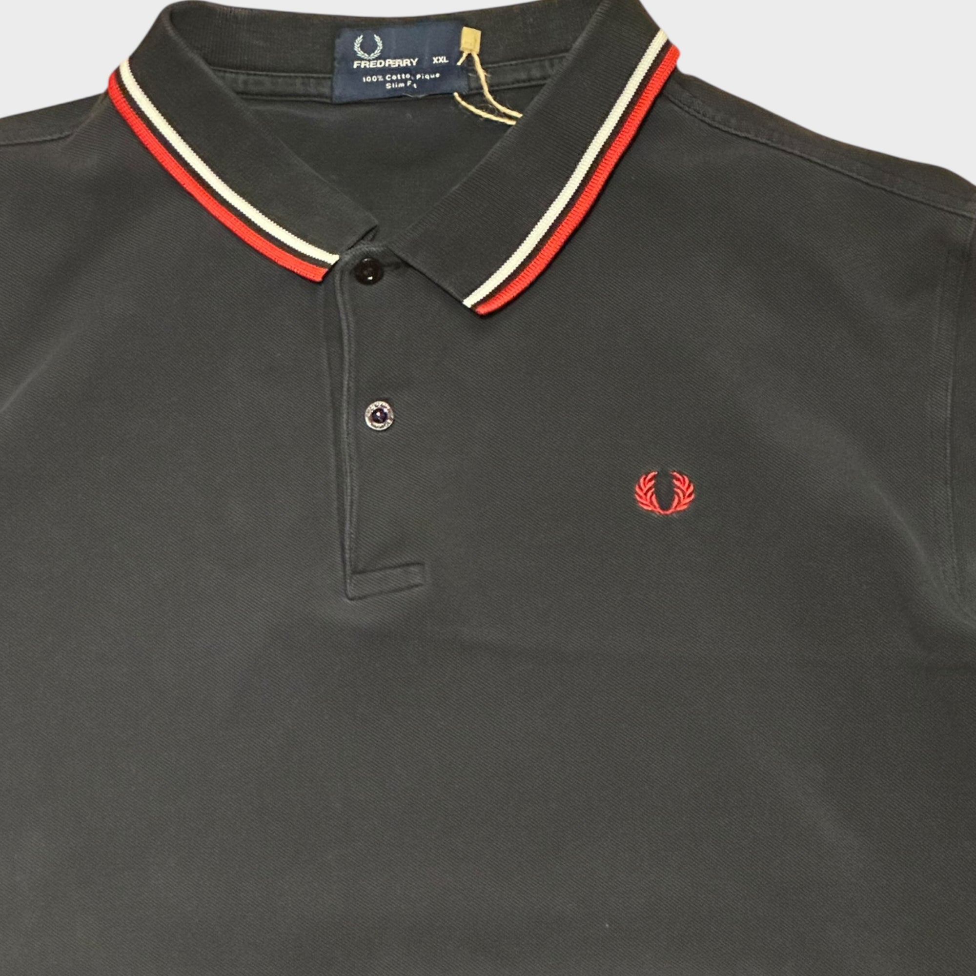 Schwarzes Fred Perry Poloshirt (L)