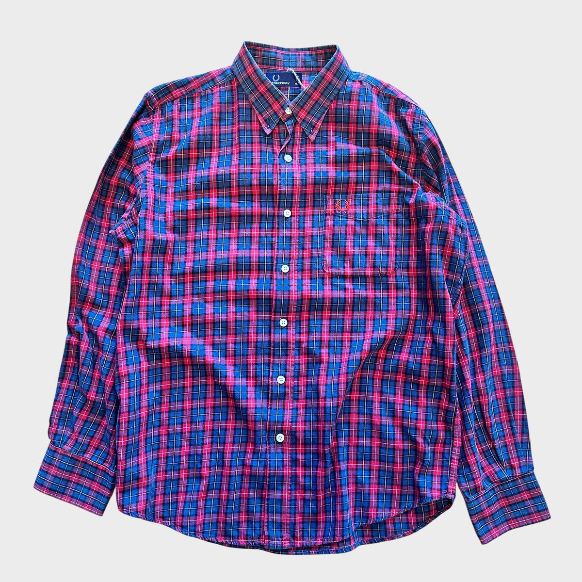 Fred Perry kariertes Herrenhemd (L)