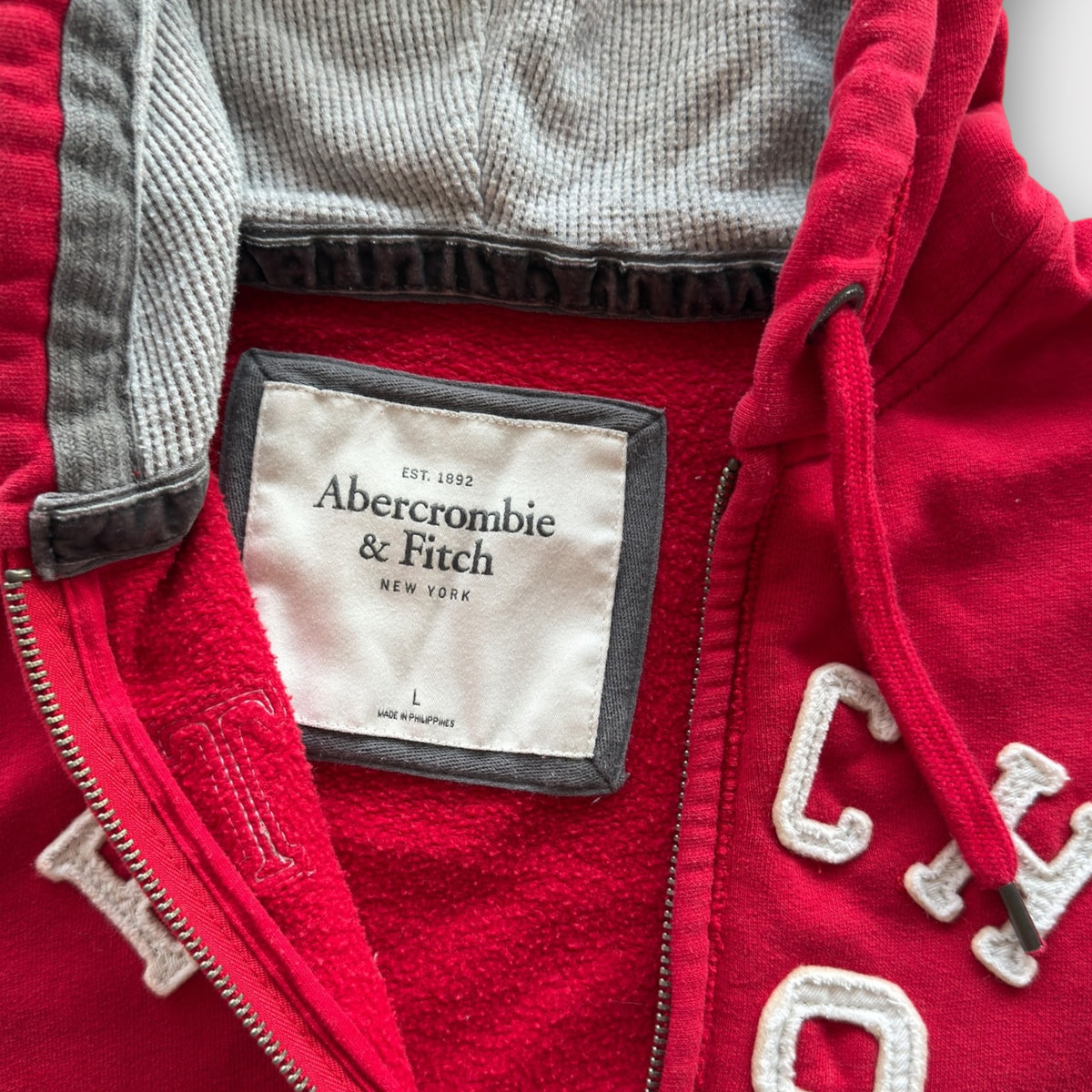 Abercrombie & Fitch Y2K Zip Hoodie (M)