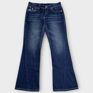 Descriptive image text