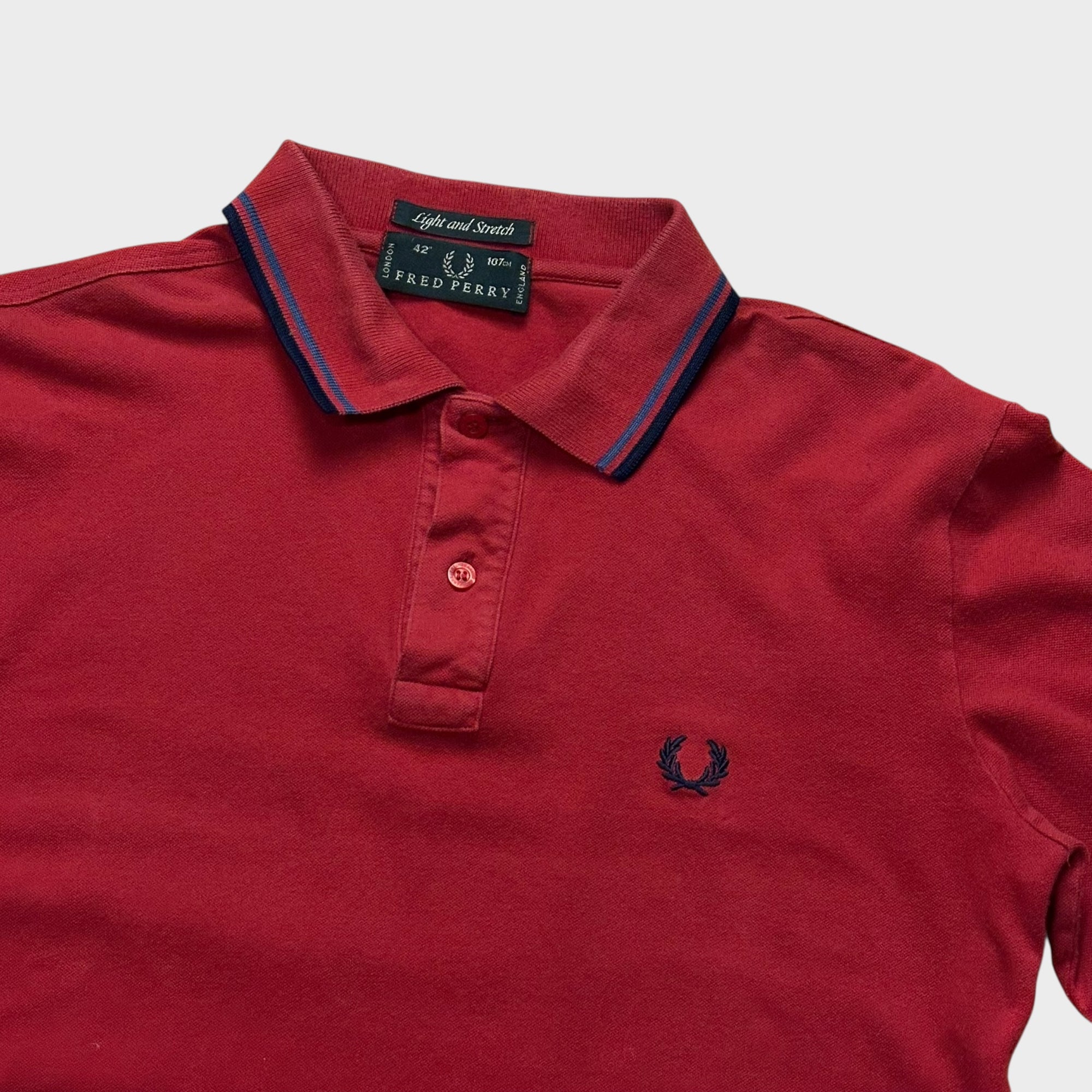 Rotes Fred Perry Langarm-Poloshirt (S)