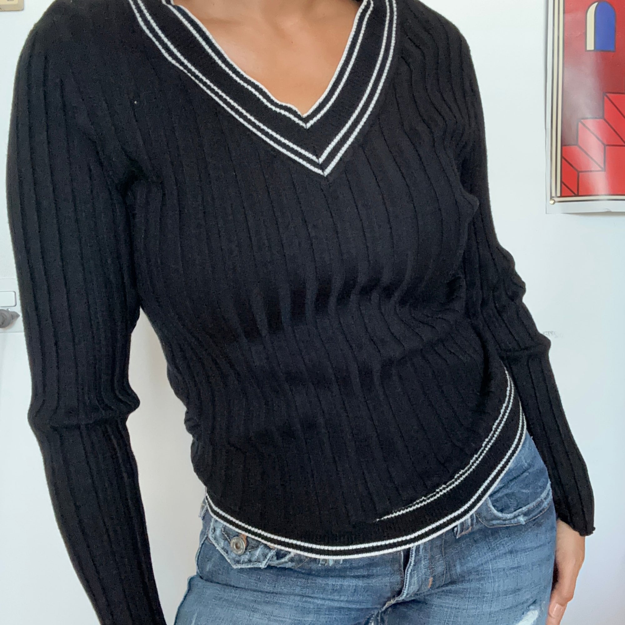 Schwarzer Rippstrickpullover – Ansicht 3