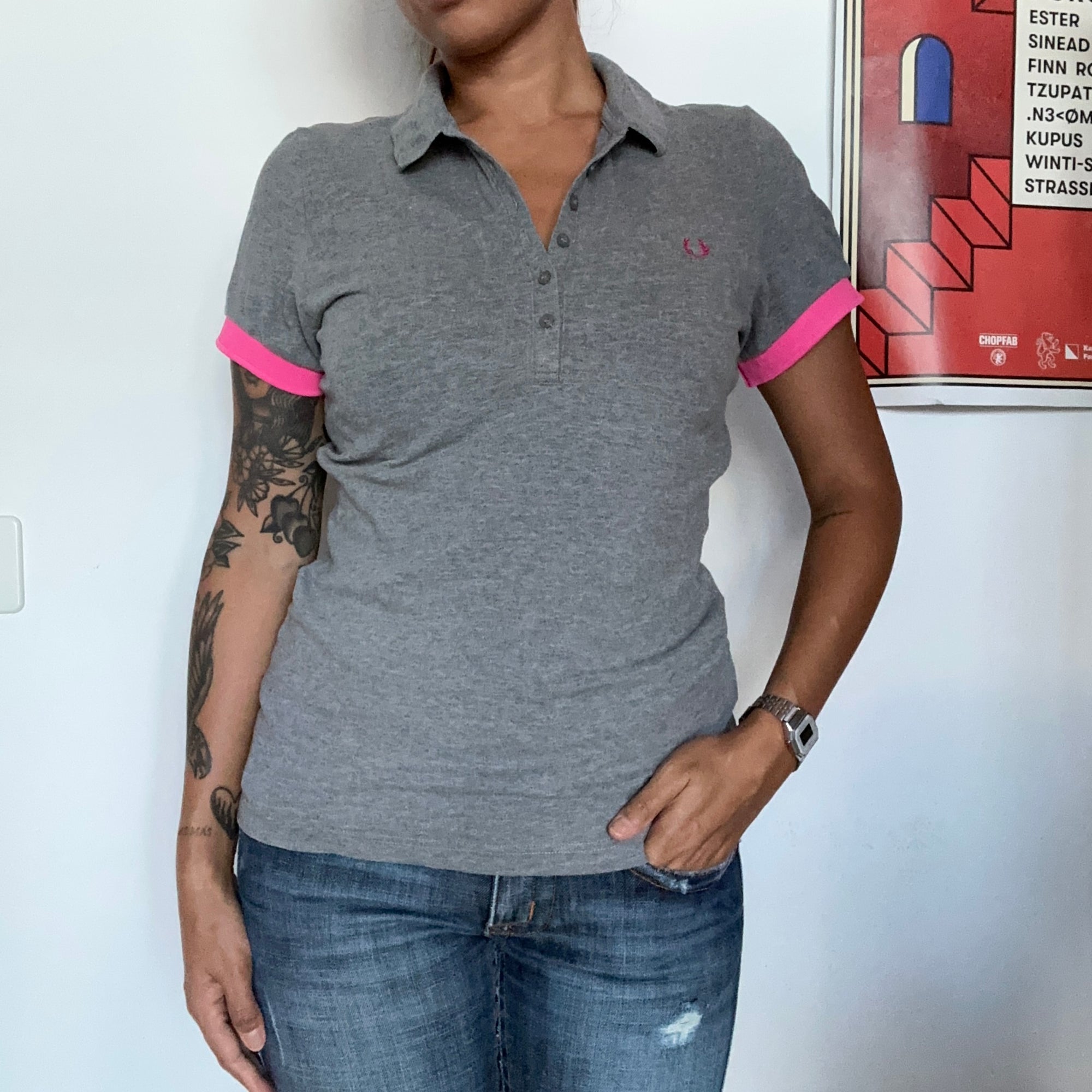 Graues Fred Perry Poloshirt – Ansicht 2