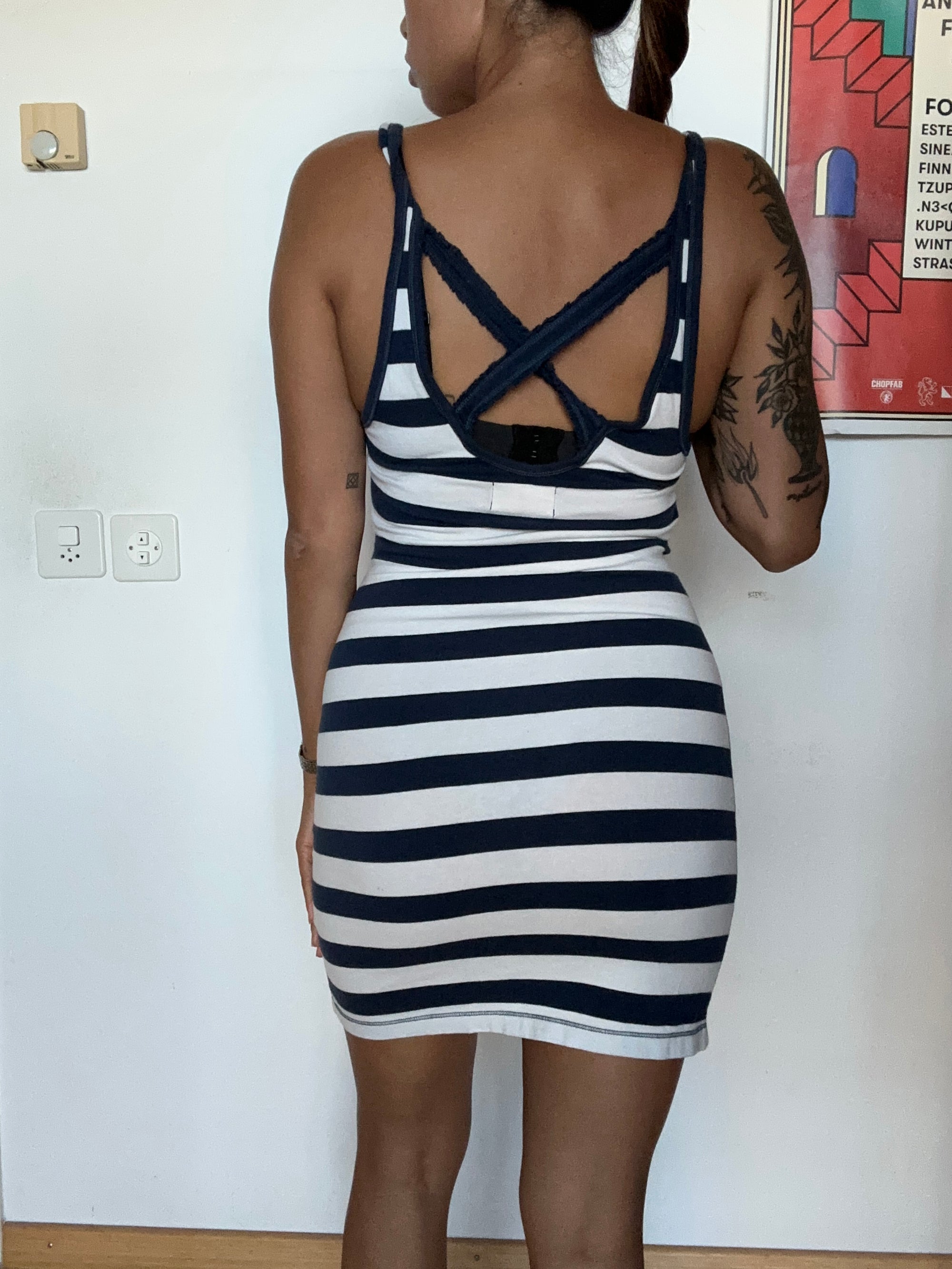 Gestreiftes Trägerkleid – Ansicht 3