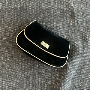 Schwarze Dior Samt-Clutch
