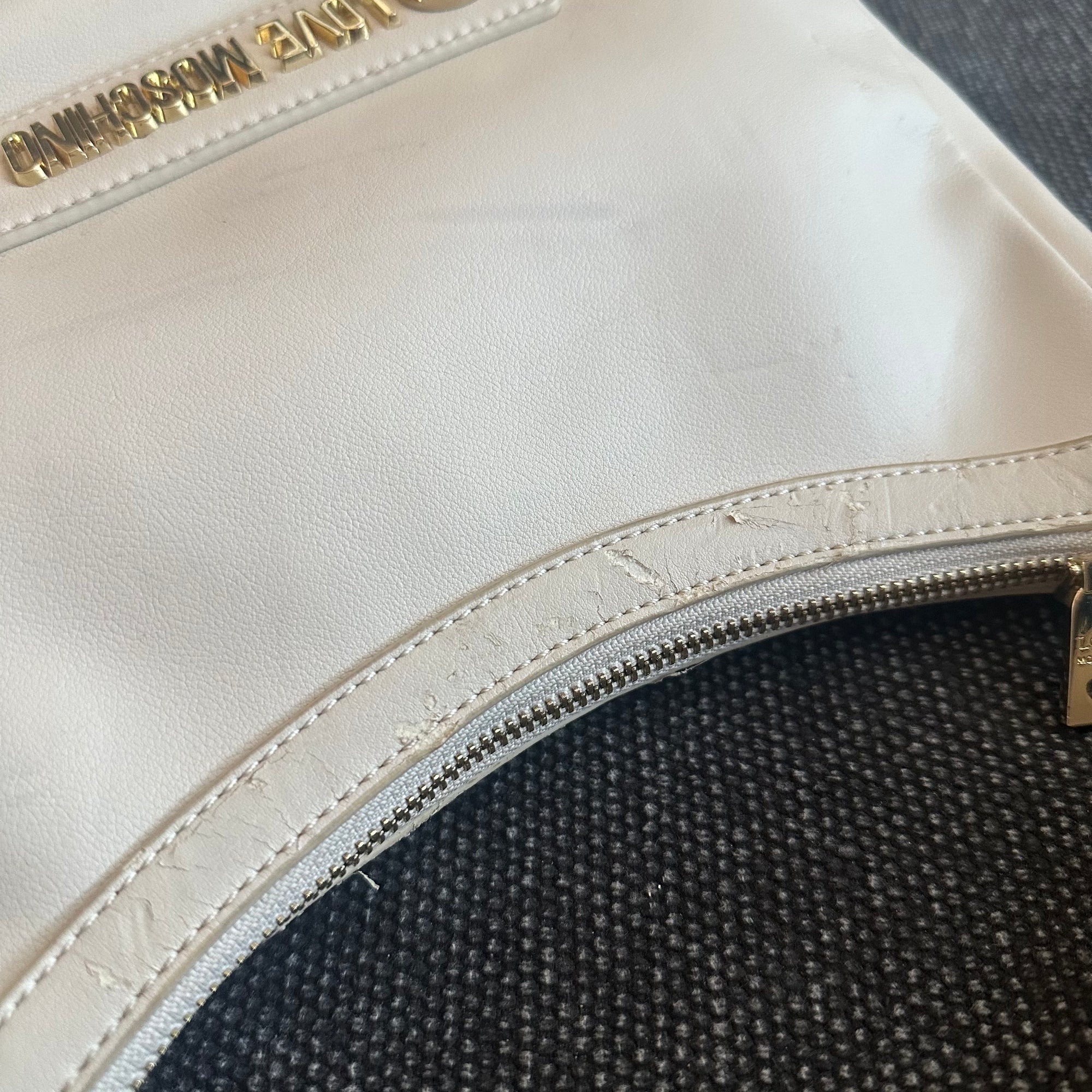 Love Moschino Schultertasche – Ansicht 3