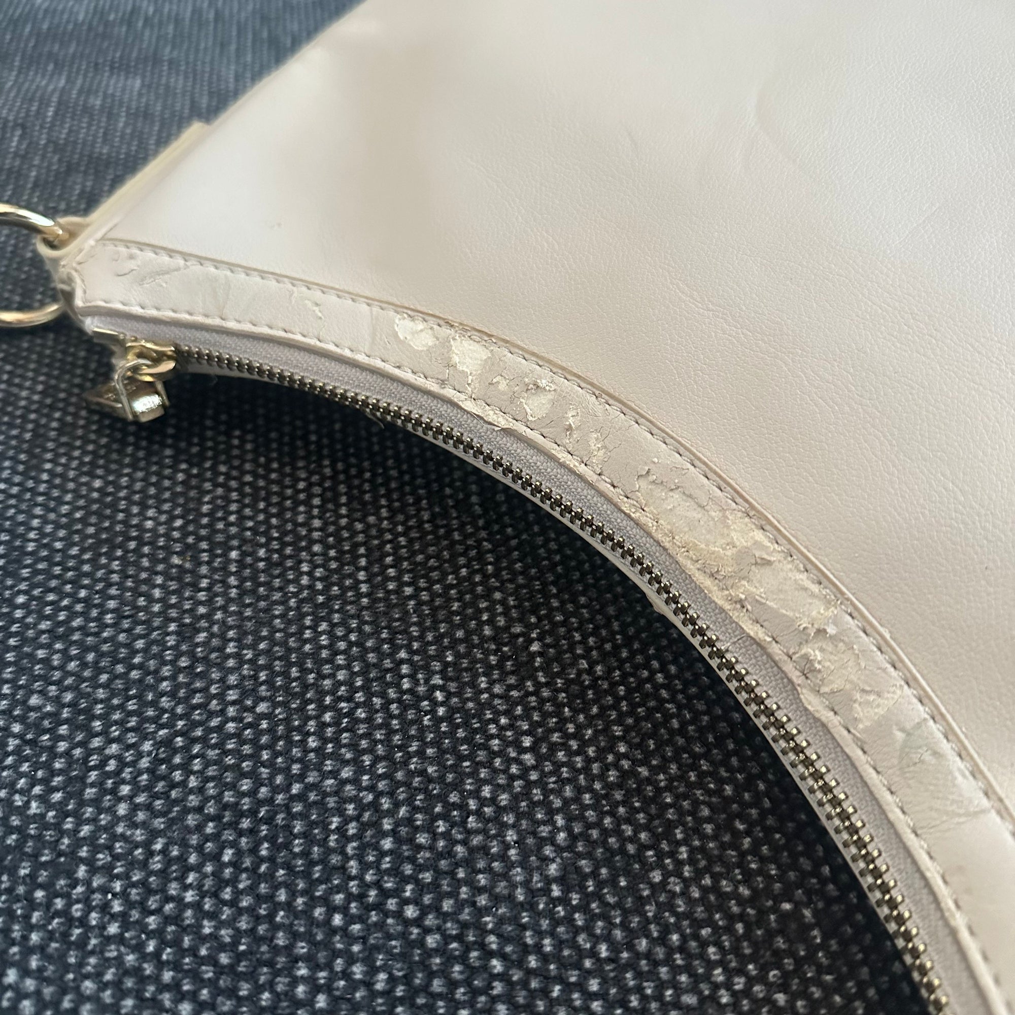 Love Moschino Schultertasche – Ansicht 4