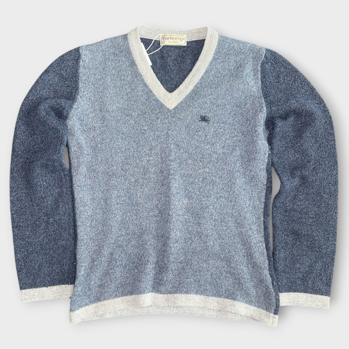 Vintage Burberrys of London V-Neck Pullover Blau Grau XS Vorderseite